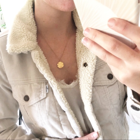 Levis trucker jacket - Picture 3 of 3